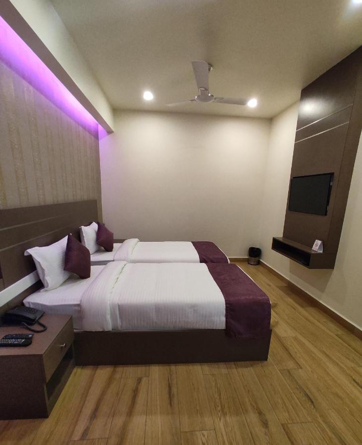 Lavender Infopark Kochi Ξενοδοχείο Εξωτερικό φωτογραφία