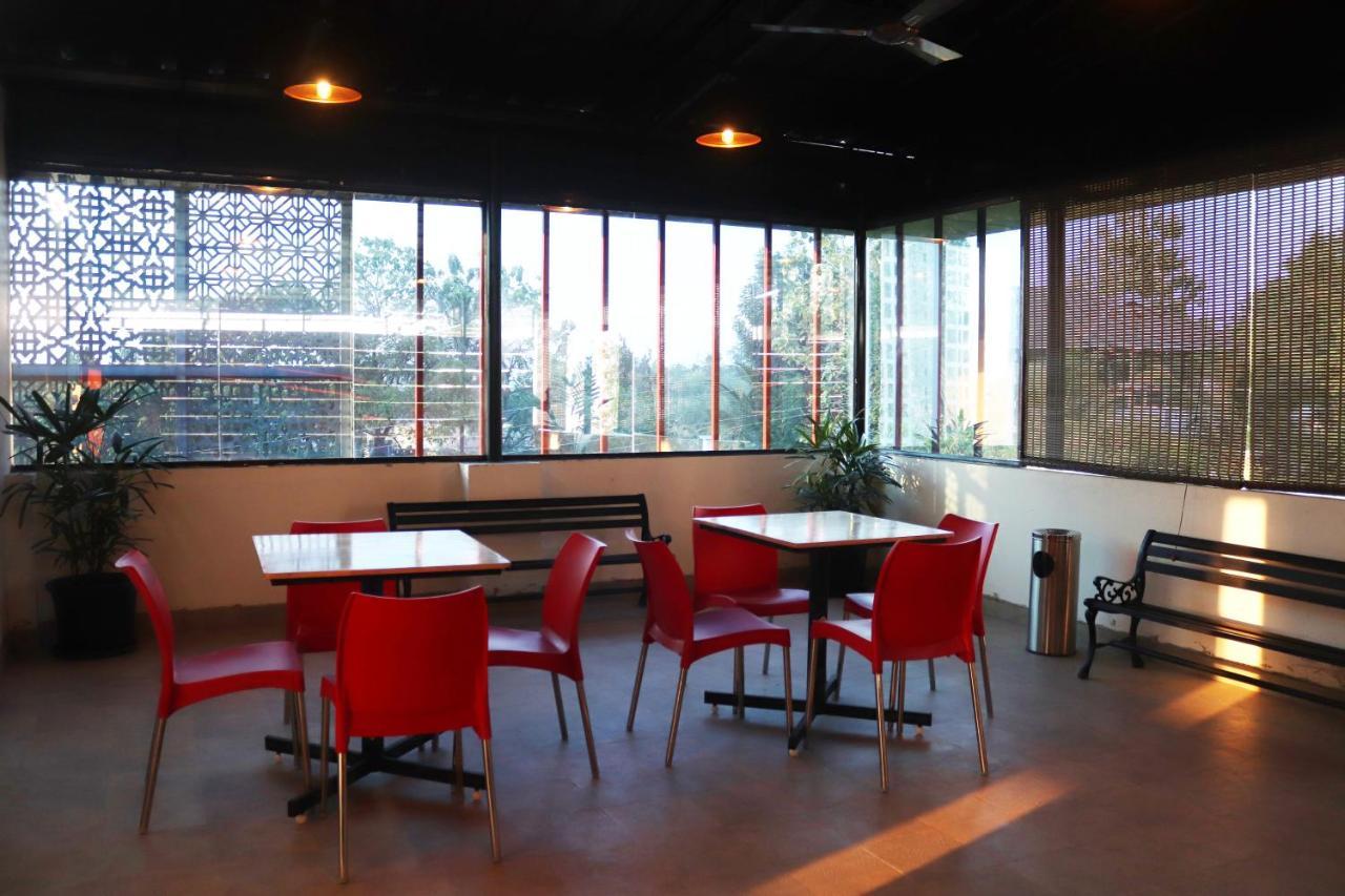 Lavender Infopark Kochi Ξενοδοχείο Εξωτερικό φωτογραφία